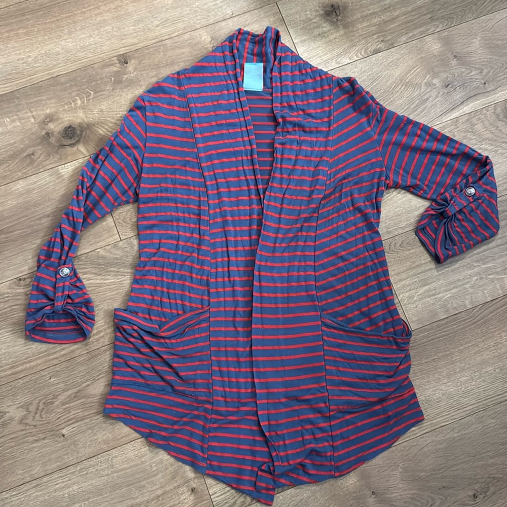 Hip sweater